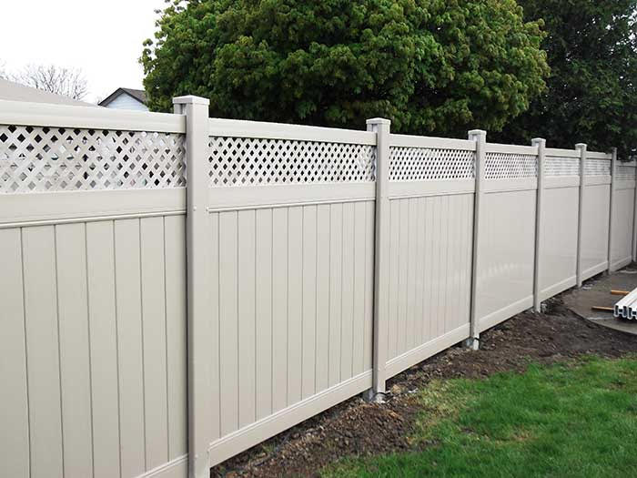 vinyl fence canada